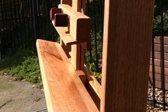 Wedge-mount-top-and-bottom-close-together